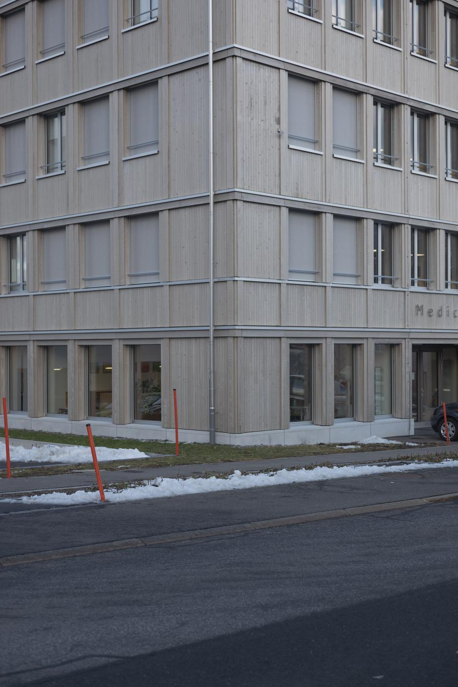 Vernetzte Medizin, Neubau MedicoPlus, Einsiedeln, 2014